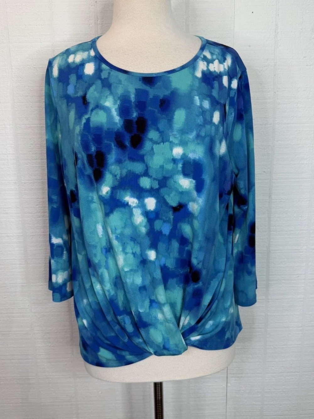 Clara Sun Woo Blue Abstract Twist Front Top Womens Medium 3/4 Sleeve USA